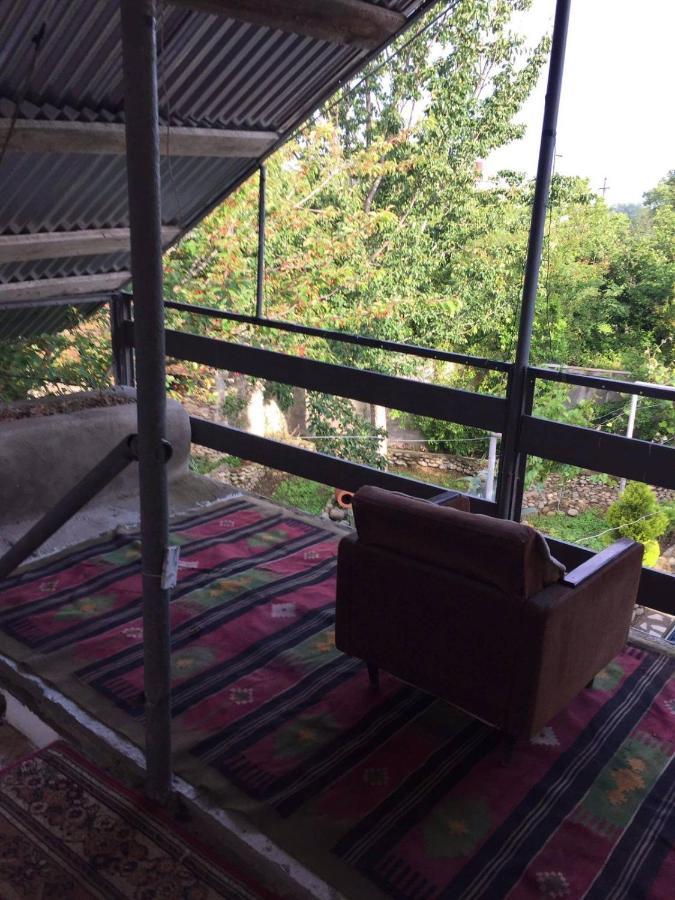 Mera Hostel Partskhanaqanevi ภายนอก รูปภาพ